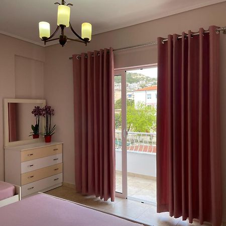 Linda Home Sarandë Esterno foto